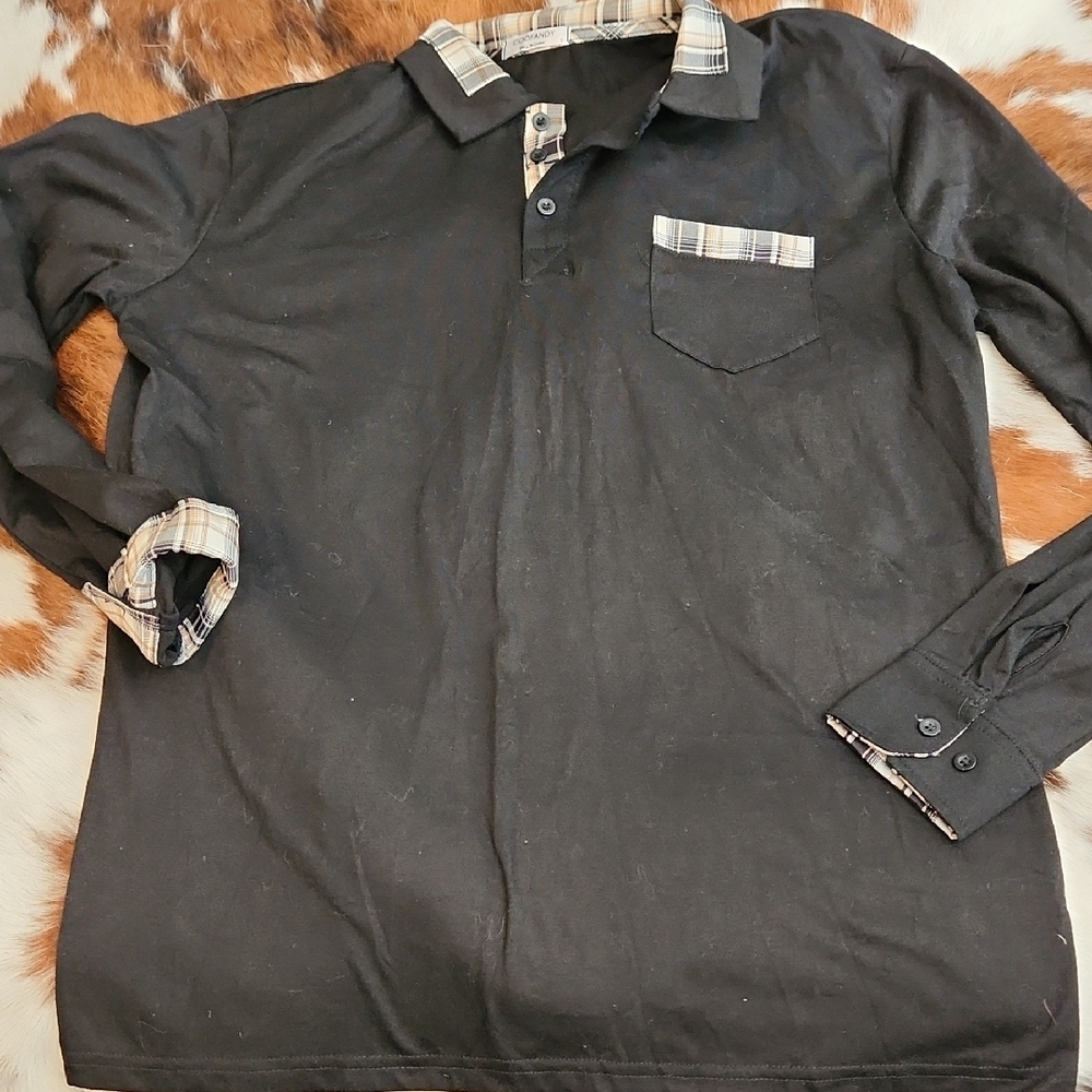Men's Black Shirt with Plaid Accents Sz Sm
